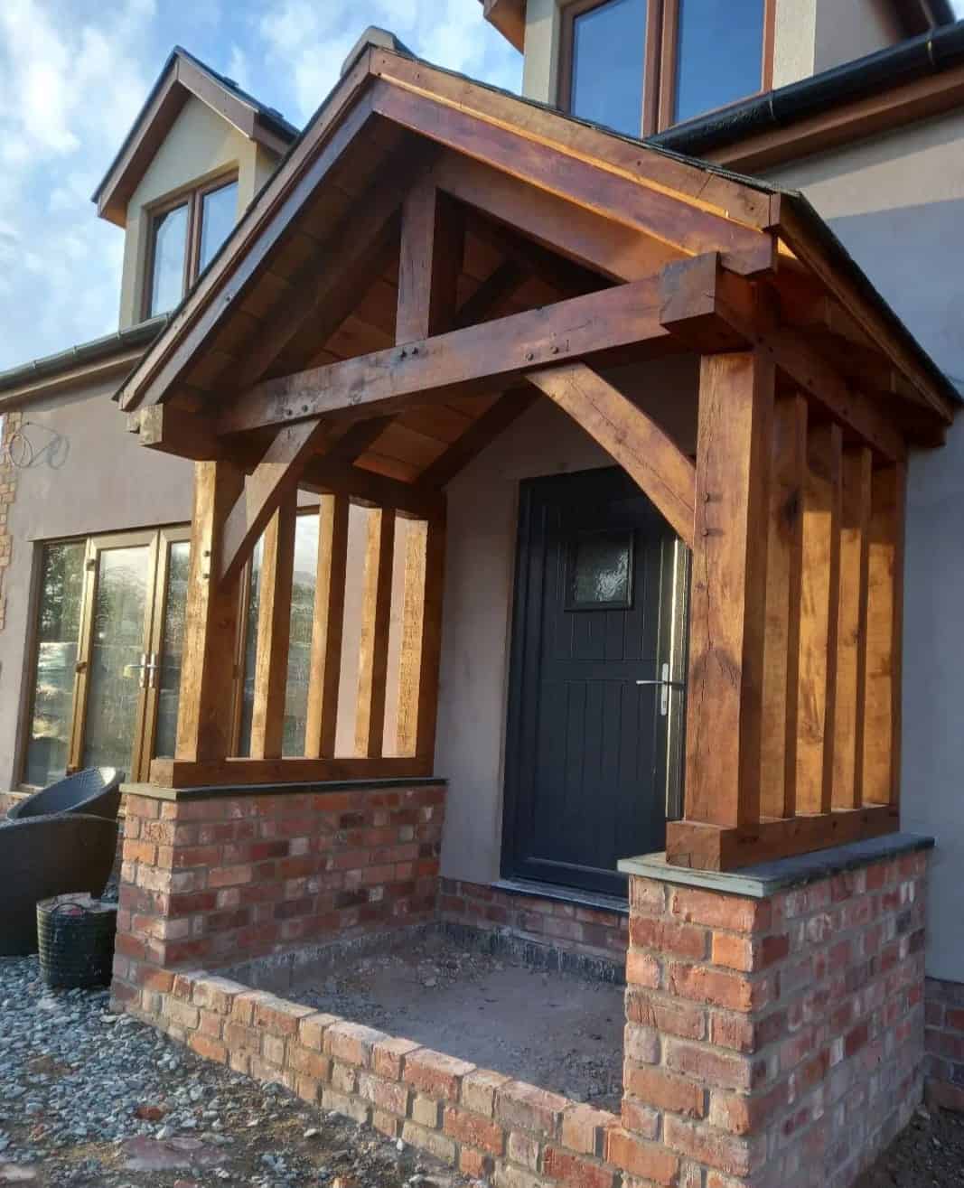 Oak frame construction by E J Dean